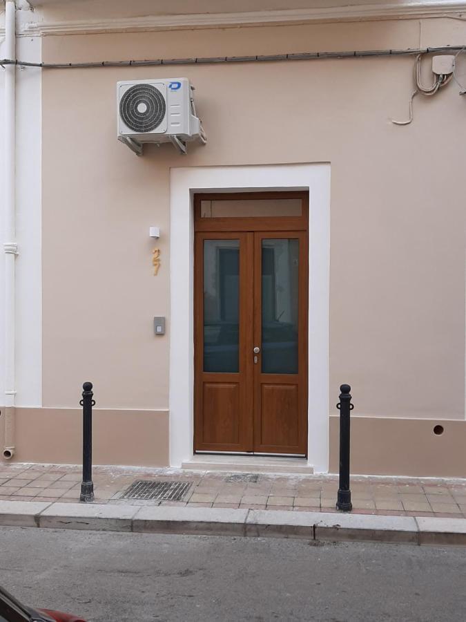 Bed Casa Vacanza Via Gallipoli - Corte Bari 브린디시 외부 사진