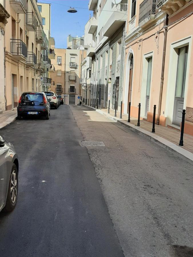 Bed Casa Vacanza Via Gallipoli - Corte Bari 브린디시 외부 사진