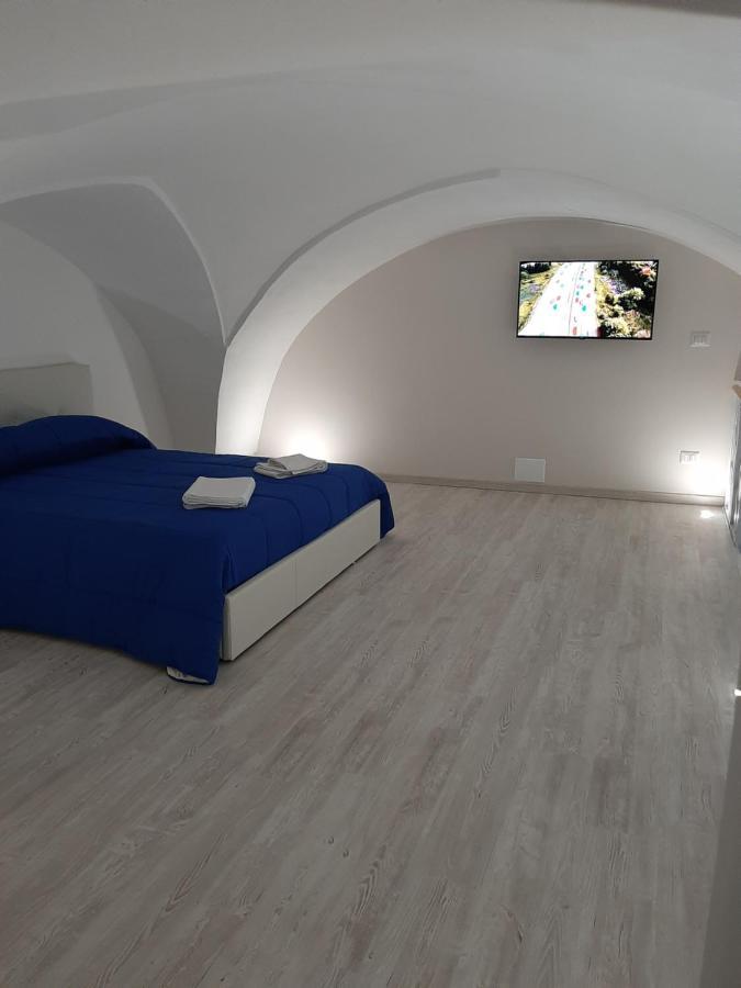 Bed Casa Vacanza Via Gallipoli - Corte Bari 브린디시 외부 사진