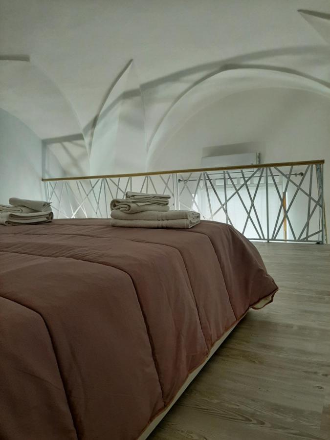 Bed Casa Vacanza Via Gallipoli - Corte Bari 브린디시 외부 사진
