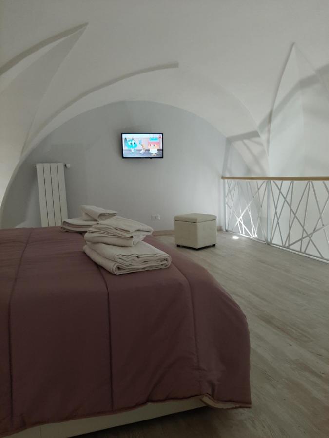 Bed Casa Vacanza Via Gallipoli - Corte Bari 브린디시 외부 사진