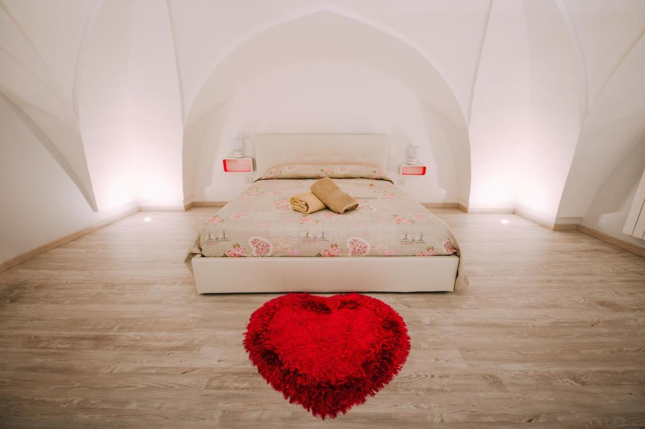 Bed Casa Vacanza Via Gallipoli - Corte Bari 브린디시 외부 사진