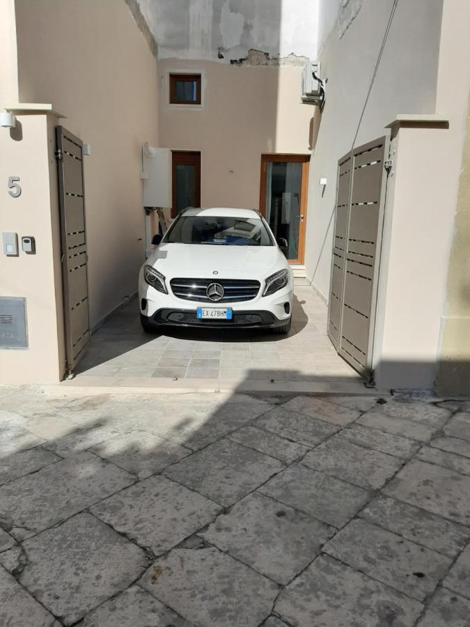 Bed Casa Vacanza Via Gallipoli - Corte Bari 브린디시 외부 사진