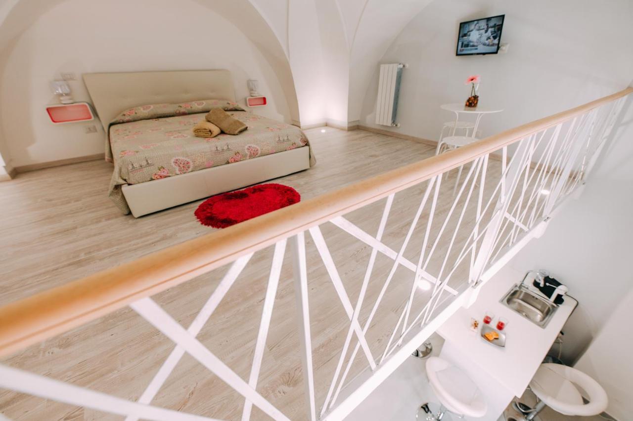 Bed Casa Vacanza Via Gallipoli - Corte Bari 브린디시 외부 사진