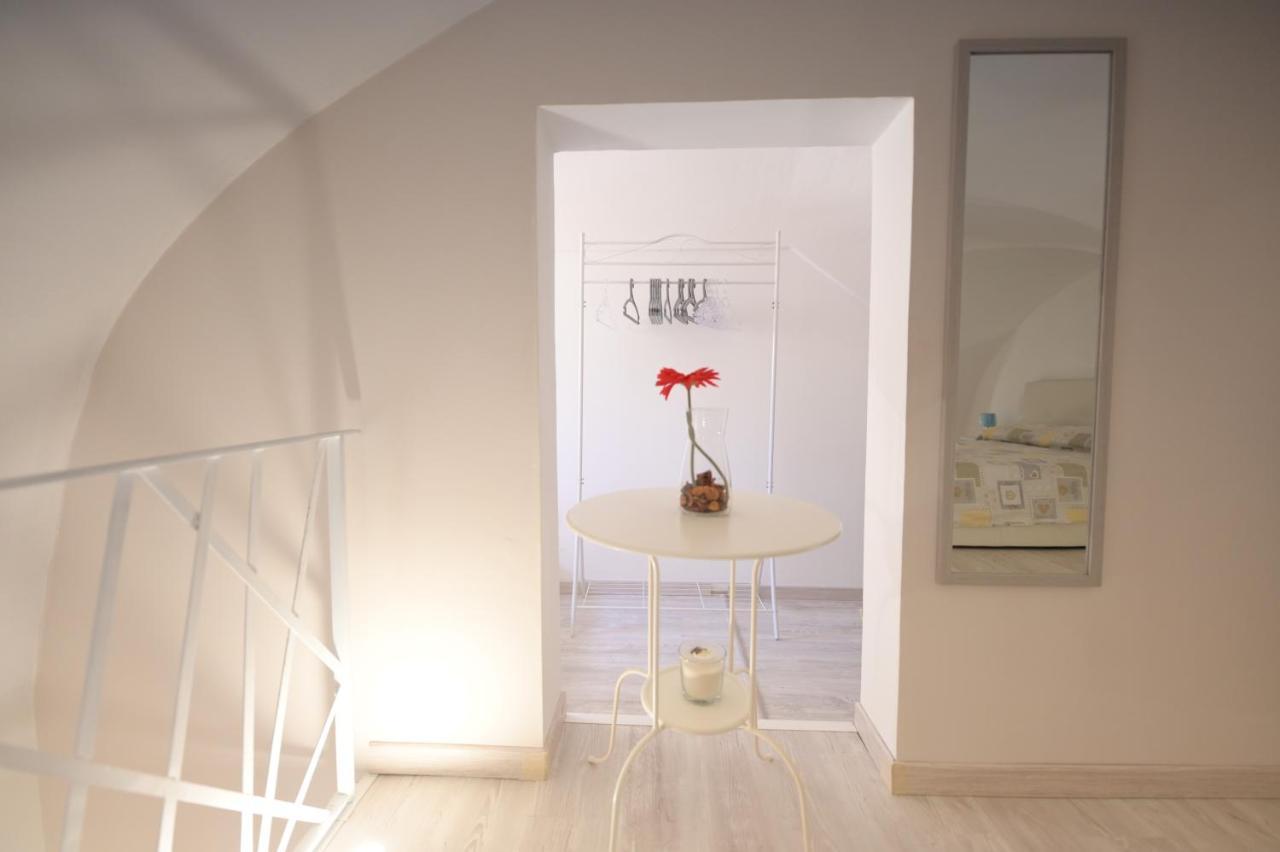 Bed Casa Vacanza Via Gallipoli - Corte Bari 브린디시 외부 사진