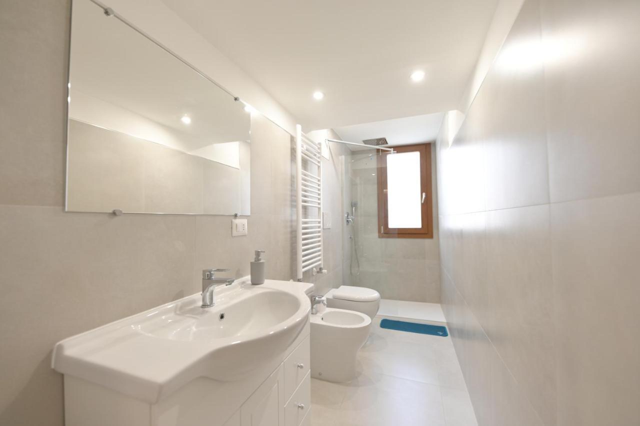 Bed Casa Vacanza Via Gallipoli - Corte Bari 브린디시 외부 사진